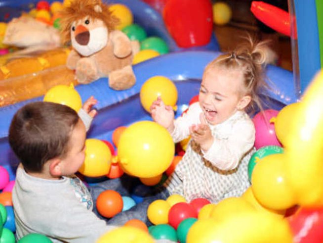 30 бебчета станаха шампиони в първия „Шампионат за пеленачета“