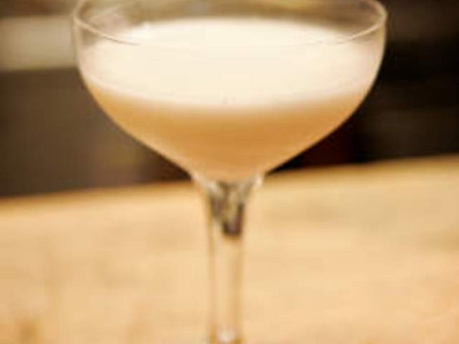 Домашна маска с майонеза за суха и лющеща се кожа