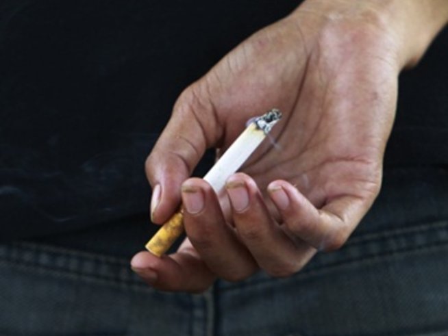 Филми на открито информират софиянци за вредите от тютюнопушенето