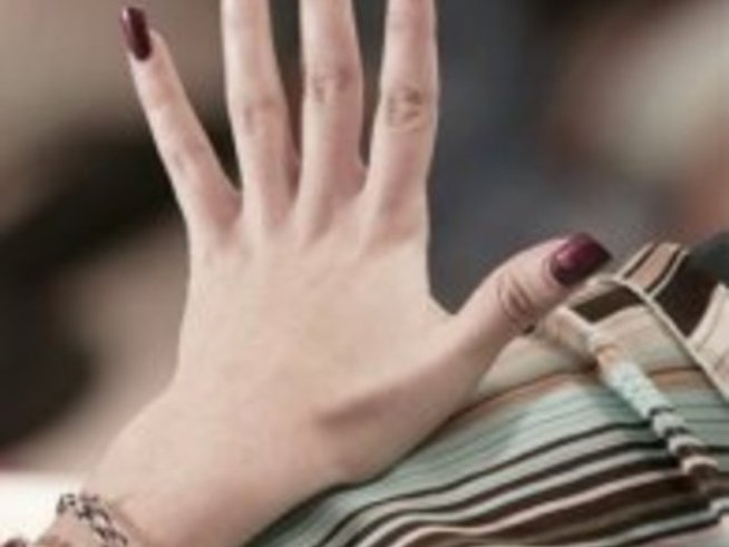 Абитуриентски маникюр