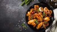 Рецепта за гриловани пилешки крилца с вкусна марината