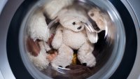 9 неща, които можете да перете в пералнята освен дрехи