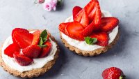 10 невероятни рецепти с ягоди