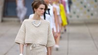 Круизната колекция на Chanel за пролет/лято 2024/2025