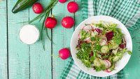 5 нискокалорични салати за лятото