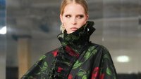 Blumarine за есен/зима 2026-2027:  Венецианска романтика, рози и злато (+Снимки)