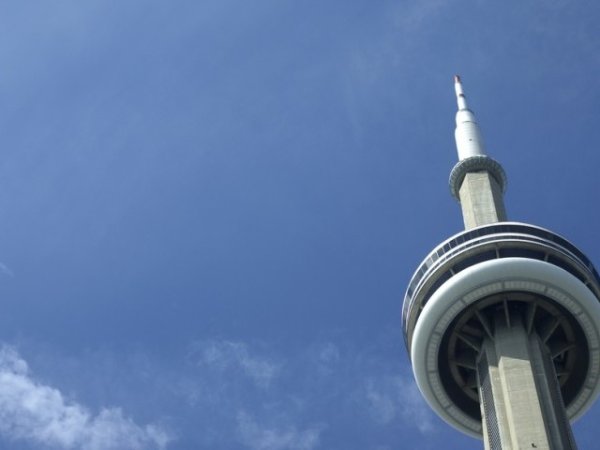 CN Tower, Торонто, Канада,&nbsp;снимка:&nbsp;escapehere; istock